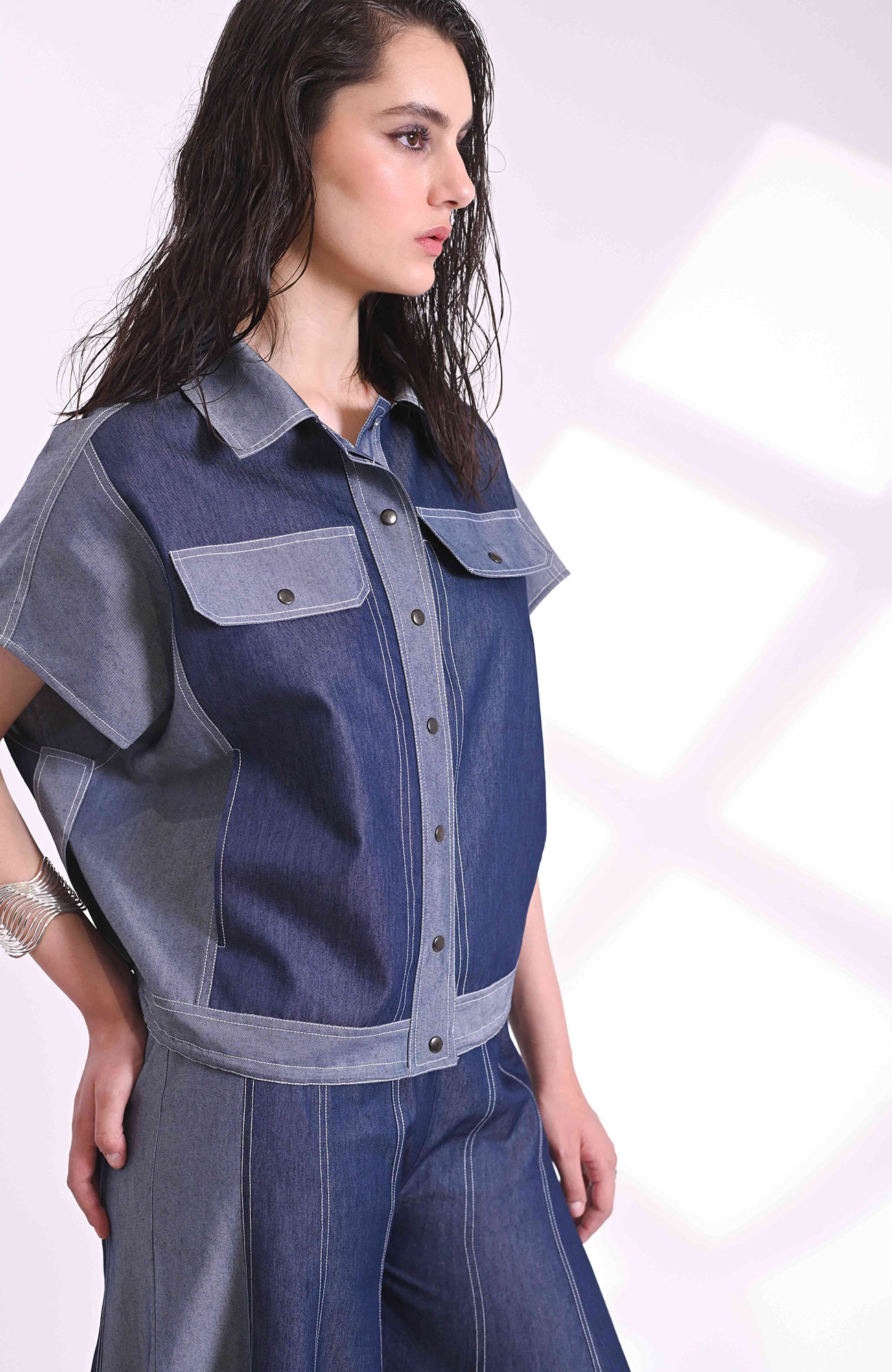 Indigo Edge Top Hover